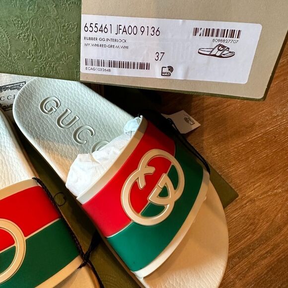 Women Gucci Slides - Picture 4 of 7